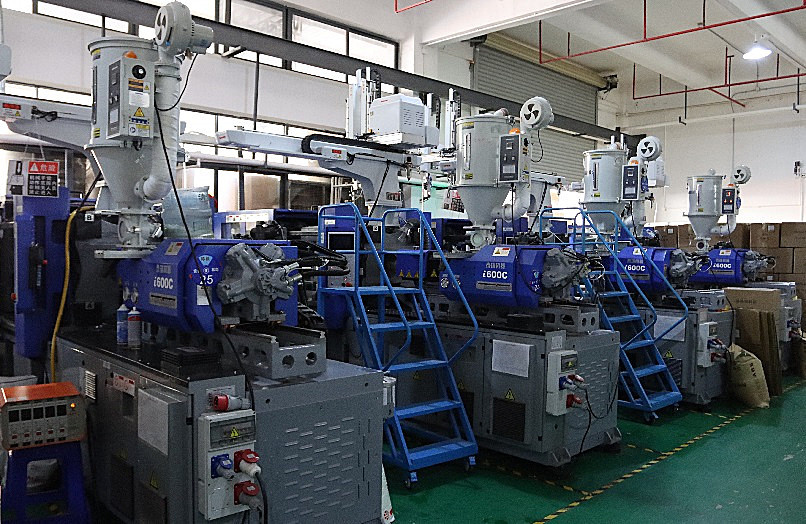 Injection molding machine