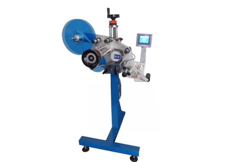 Automatic barcode pasting machine